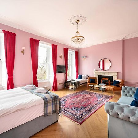 Spacious City Centre Family Room エディンバラ エクステリア 写真